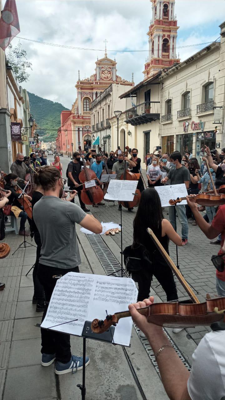 0a255541-947b-4bf1-81e3-1b3032954170