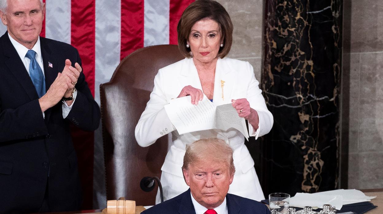 Pelosi_trump