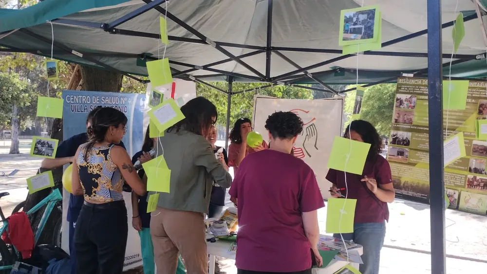 b80d0c4b-e998-41ca-81af-83991443c4db