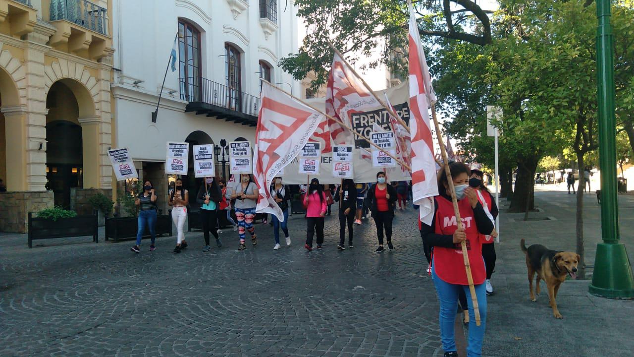 marcha_ente