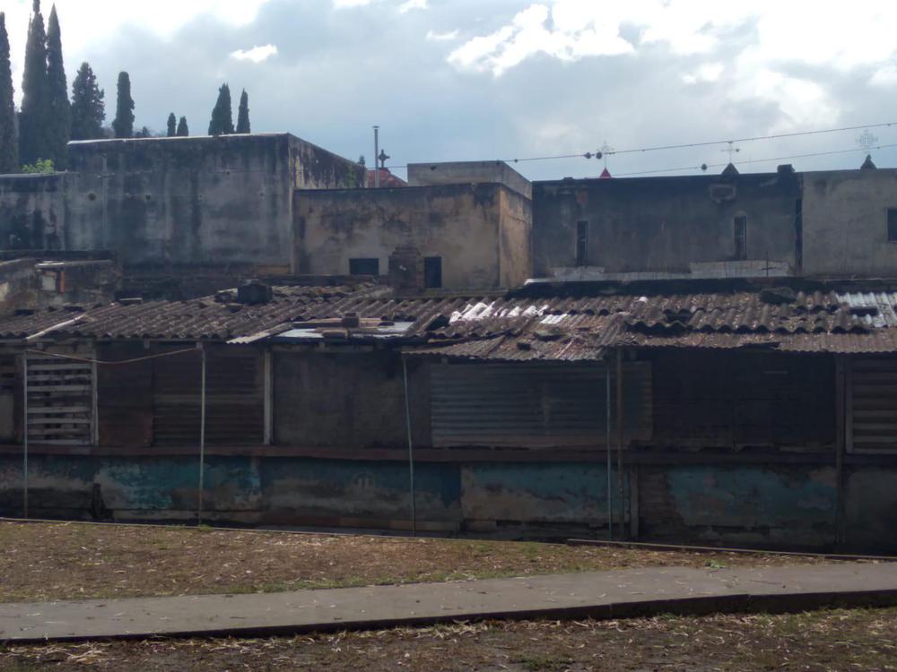 cementerio_puestos_2