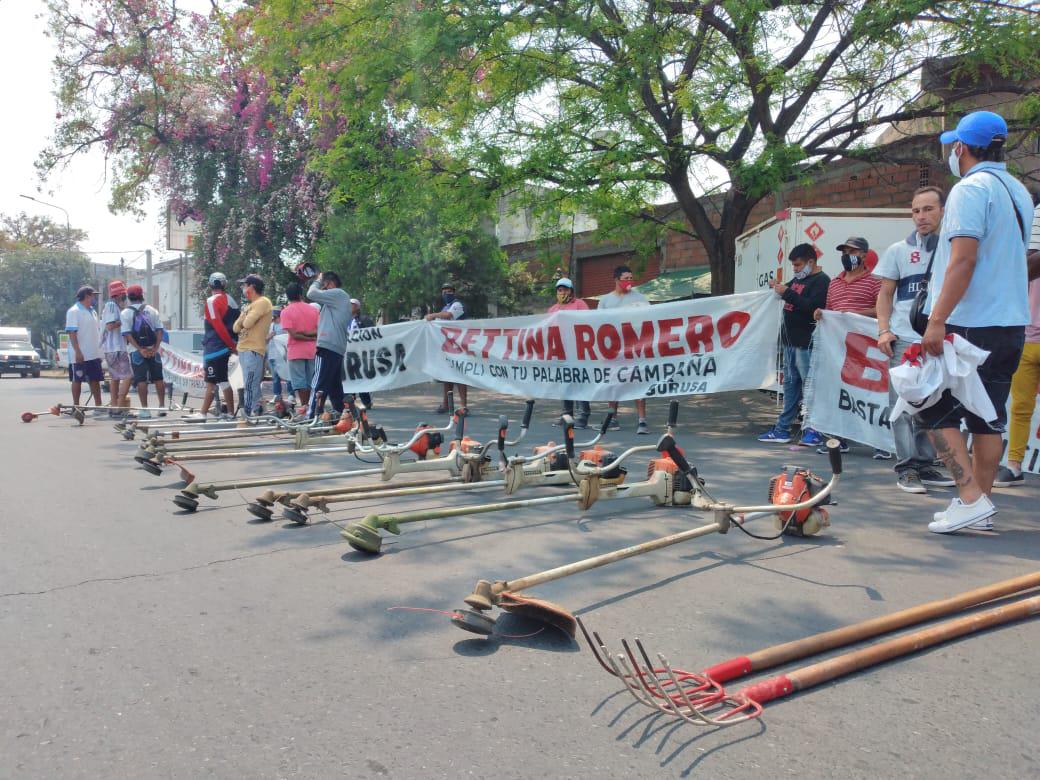 fcccab8e-e151-4200-99c7-d38a2e119c18