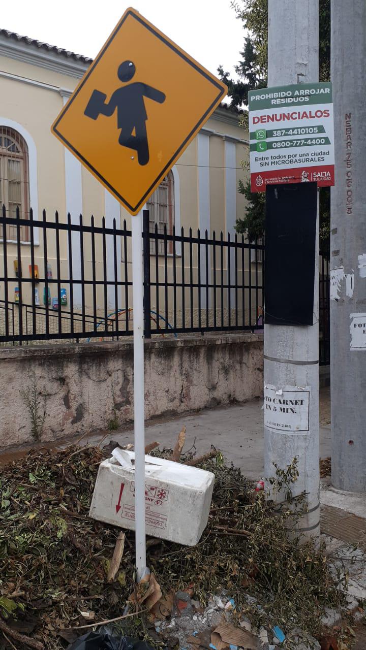 cb7aa1bb-5cb1-443b-b471-fb2556d3e80e