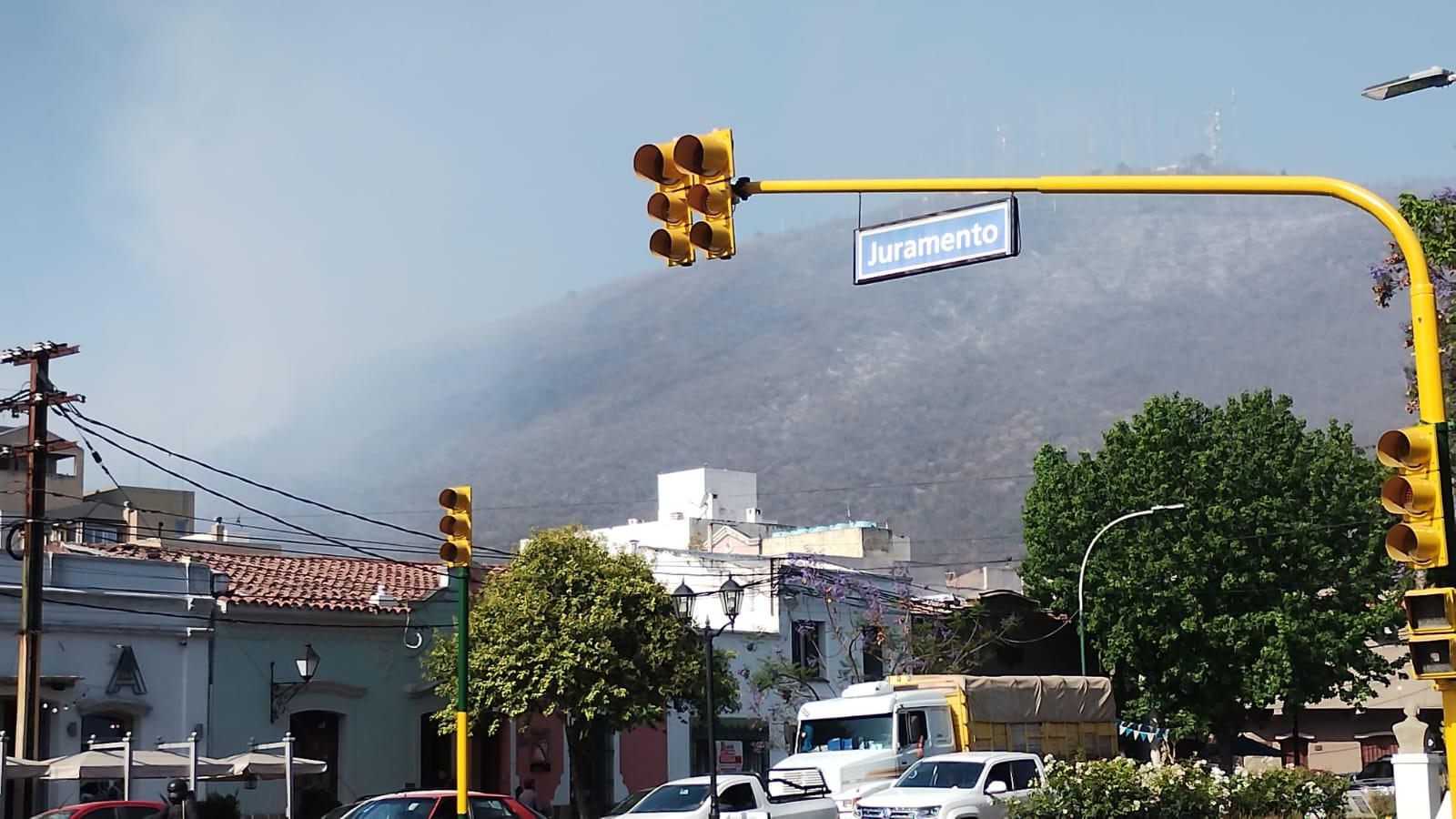 recrudecieron-los-incendios-en-el-cerro-20-de-febrero