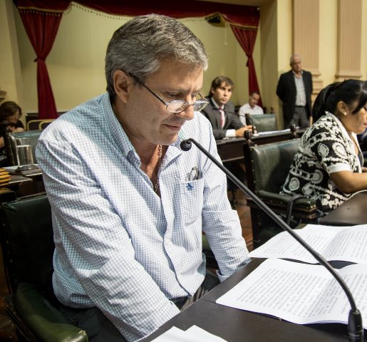 amat esteban tuti