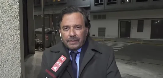 GUSTAVO SAENZ A24