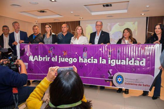 81820-el-futbol-femenino-llega-a-la-copa-salta