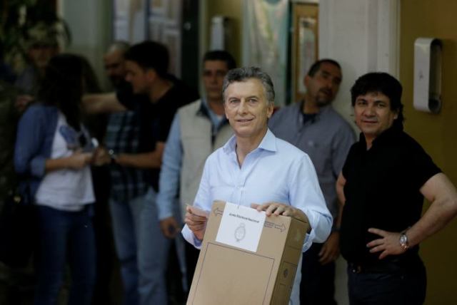 macri urna