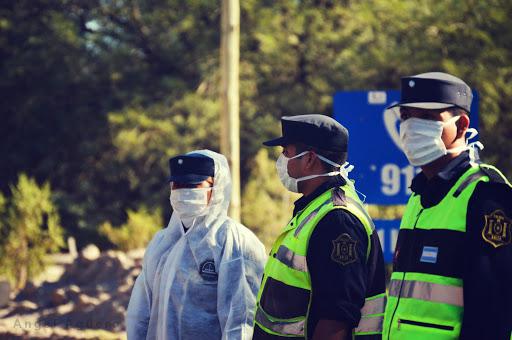 policia salta coronavirus