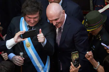 el-presidente-javier-milei-en-la-asamblea-YZAUQ5OO2BFMHLMAVX6QIREJKI