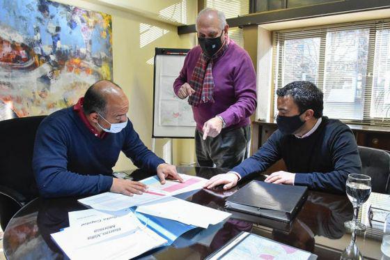 77345-planifican-el-cambio-de-330000-metros-lineales-de-canierias-en-capital