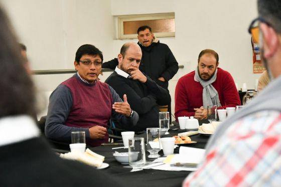 83632-aguas-del-norte-coordina-acciones-conjuntas-con-el-sector-hotelero-y-gastronomico