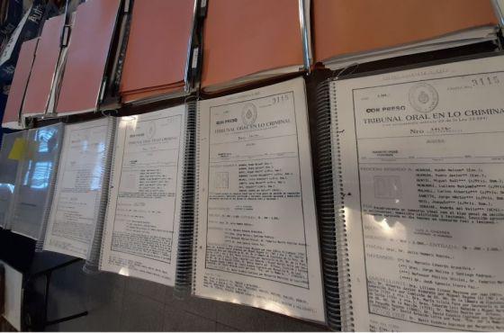 87022-se-catalogaron-mas-de-diez-mil-documentos-del-archivo-provincial-de-la-memoria