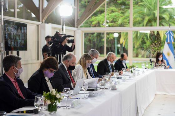 74656-el-consejo-federal-de-educacion-establecio-como-sera-el-regreso-a-la-presencialidad-en-todo-el-pais
