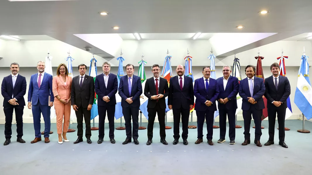 100929-el-bid-invest-presento-a-los-gobernadores-del-norte-grande-una-linea-de-financiamiento-por-usd-200-millones-para-la-region