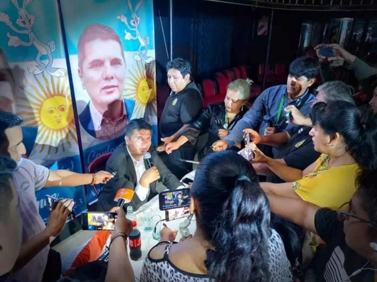 Carlos MArtínez - Aguas Blancas