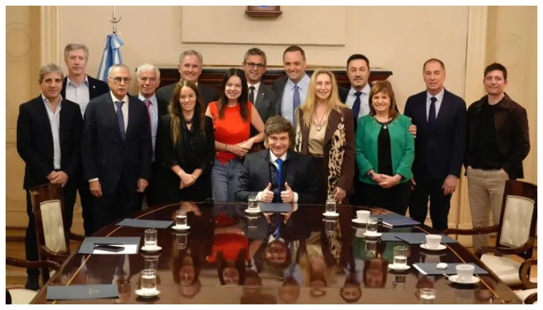 javier milei gabinete noviembre 2025