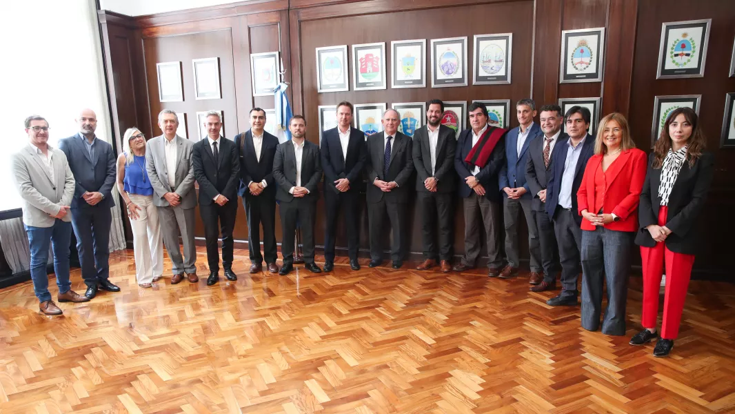 98857-las-provincias-mineras-plantearon-a-nacion-la-necesidad-de-invertir-en-infraestructura