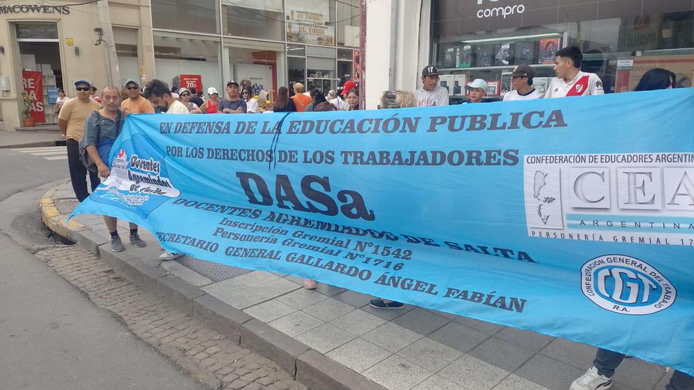 manifestación docentes agremiados
