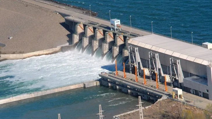 represa-el-chocon-arroyitojpg