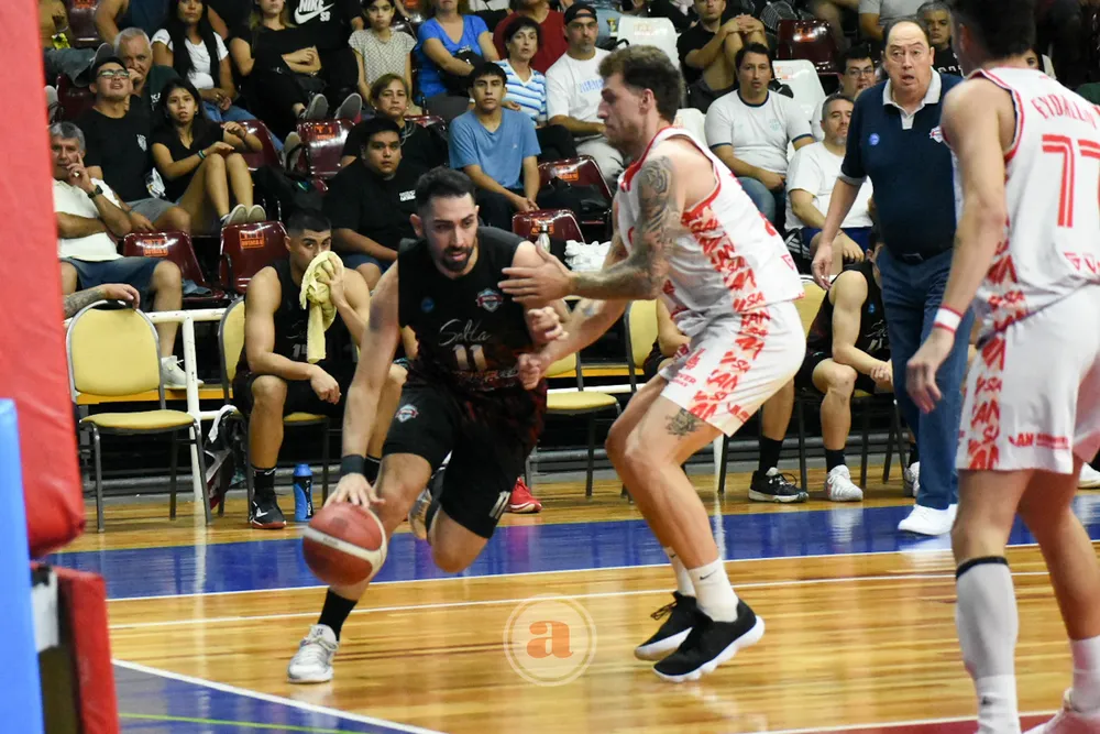 Salta Basket (14).jpg