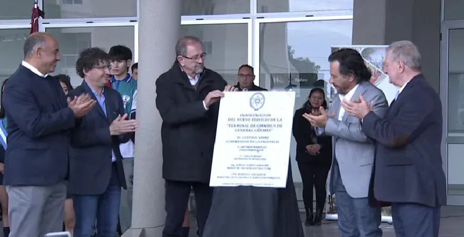 inauguración terminal de ómnibus de guemes