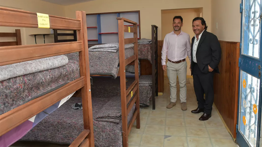 101439-abre-sus-puertas-el-hogar-de-noche-el-gobernador-habilito-el-refugio-para-las-personas-en-situacion-de-calle