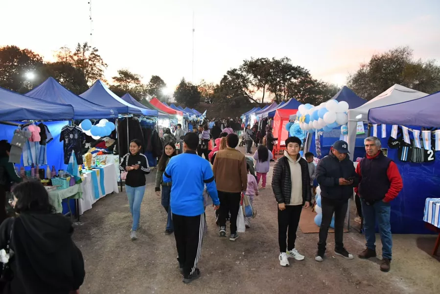 21548-primera-expoferia-de-rosario-de-lerma-saenz-acompanio-a-mas-de-130-emprendedores-locales