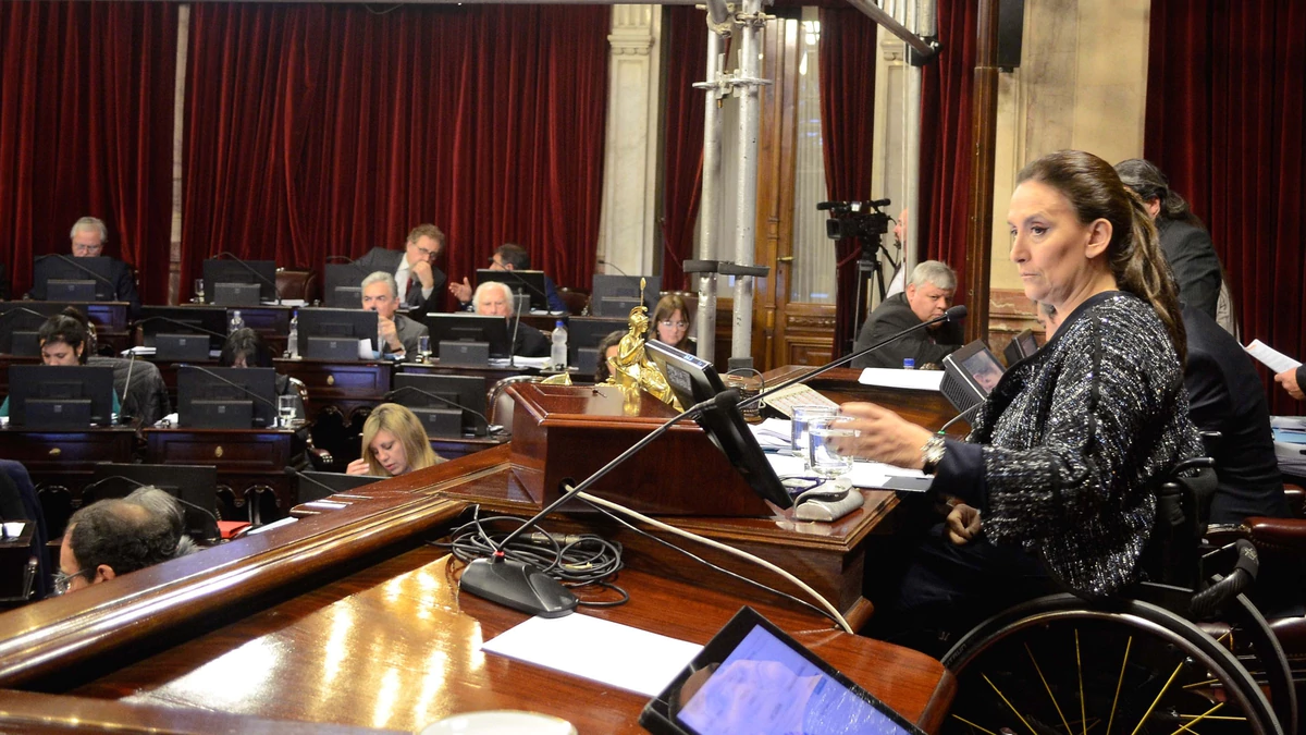 Michetti estrado