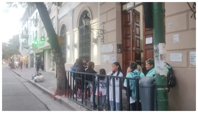 paro escuelas 2025 (1)