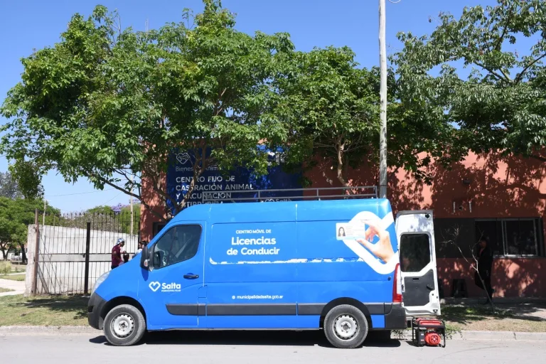 movil-de-licencias-14-768x512