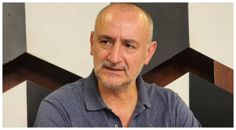 fredy petrón en día de miércoles