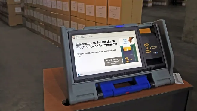 el-sistema-boleta-unica-electronica-fue-utilizado-las-elecciones-portenas-2015