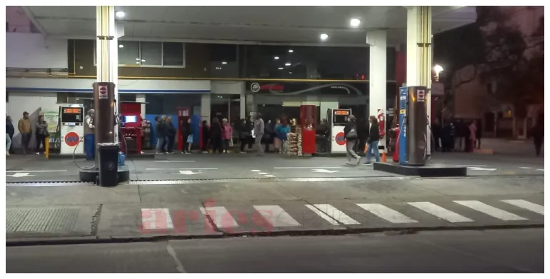 largas filas jubilados