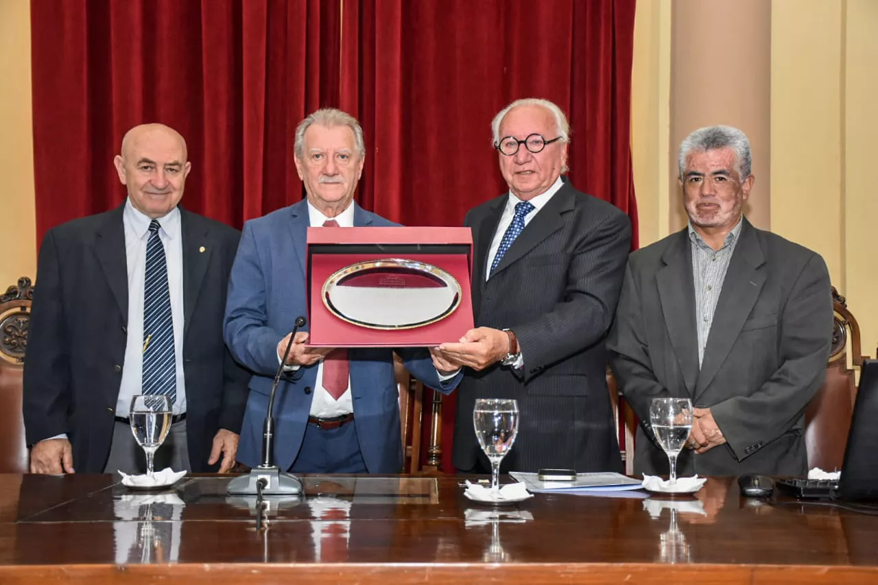 WhatsApp Image 2023-04-27 at 13.20.02