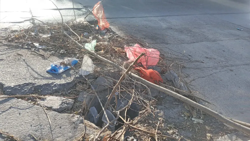 robo de tapa de alcantarilla