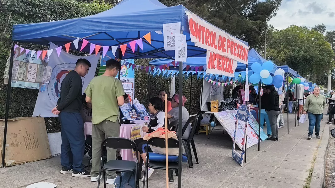 21025-el-viernes-se-realiza-la-ix-feria-de-residencias-de-la-salud-en-el-parque-san-martin