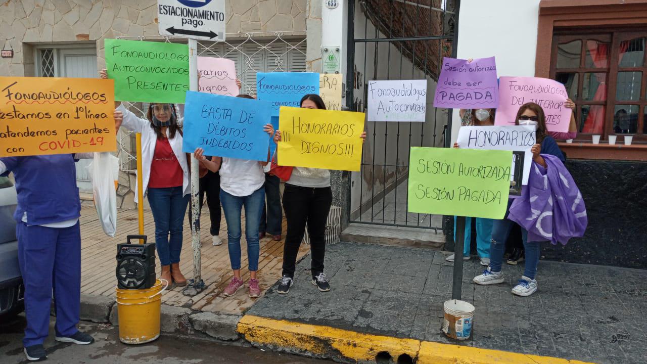 b8df7004-5353-4fac-b7cb-dac6191facba