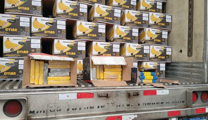 bananas narcos