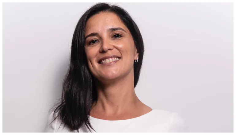 dra julia toyos (1)