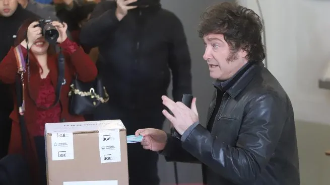 javier-milei-voto-caba