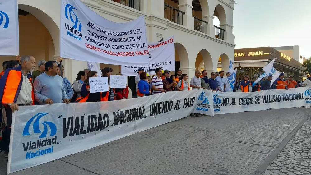Vialidad Nacional Salta marcha