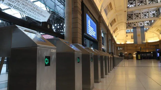 paro-cgt-transporte-trenes-colectivos-retirojpeg