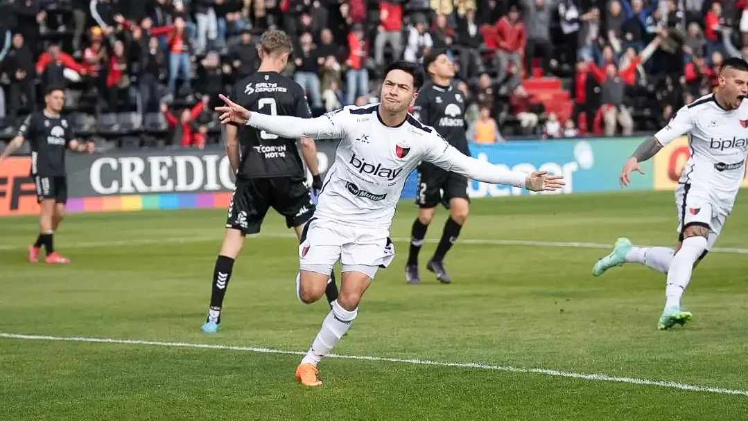 Colon Oficial .jpg