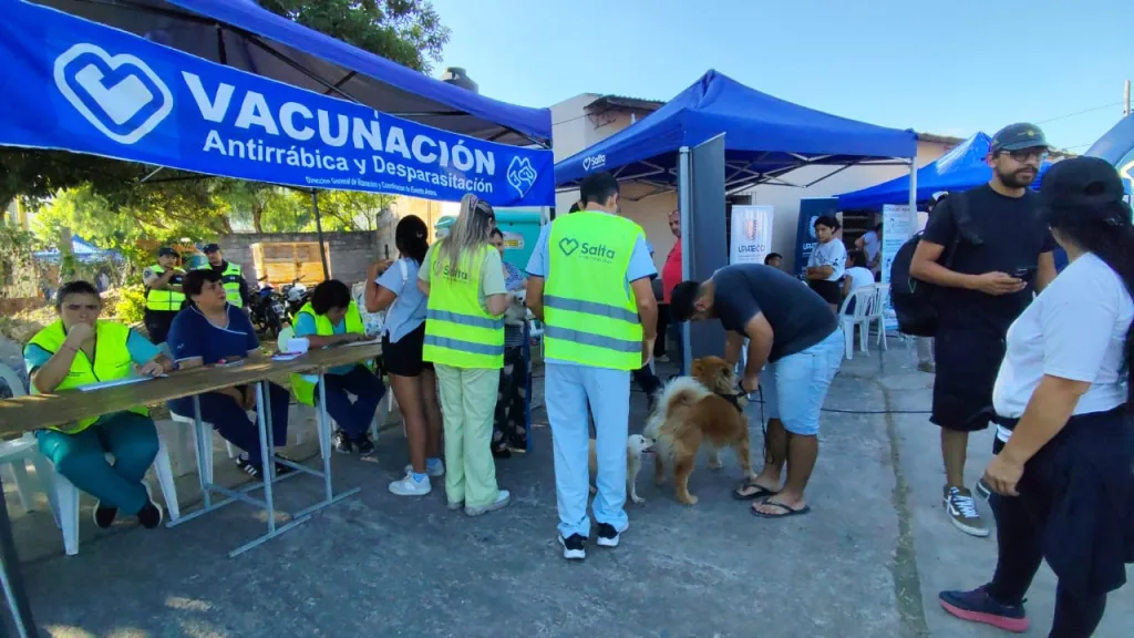vacunacion-antirrabica-villa-monica-1024x576