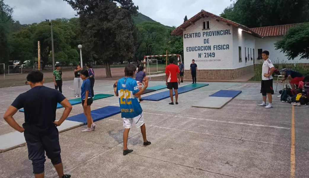 105790-educacion-lanzo-el-verano-en-movimiento-con-talleres-gratuitos-de-deporte-y-recreacion