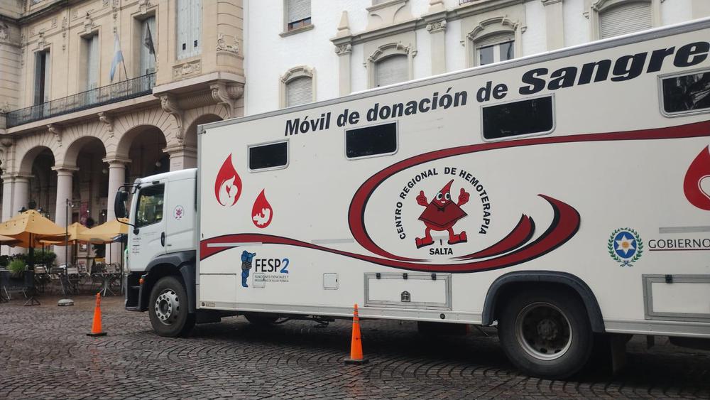 móvil hemoterapia plaza 9 de julio