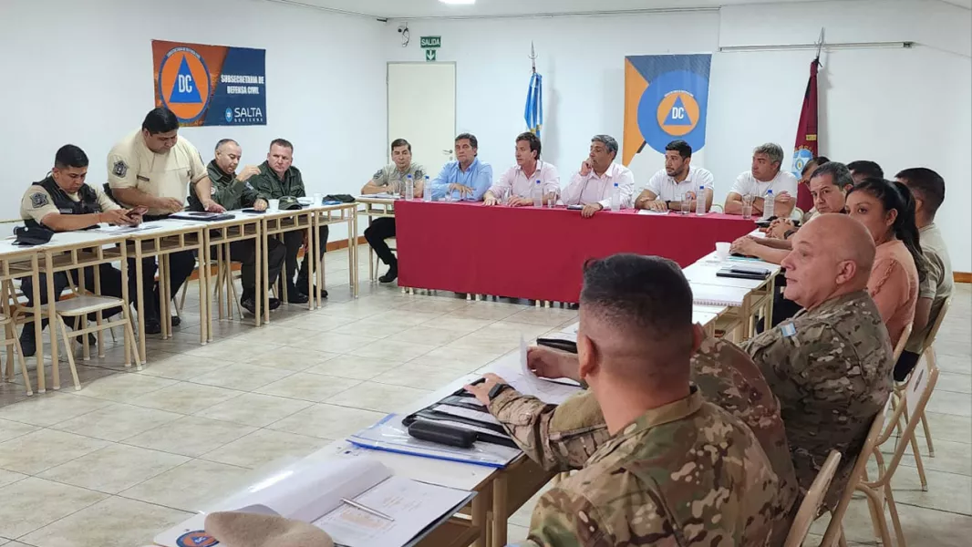 105734-evaluaron-aspectos-logisticos-del-servicio-interfuerzas-para-asistir-a-comunidades-de-santa-victoria-este