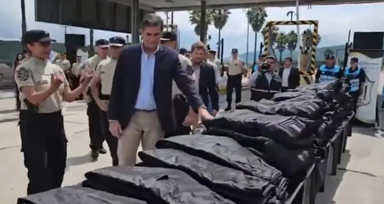 Entrega de equipamiento seguridad