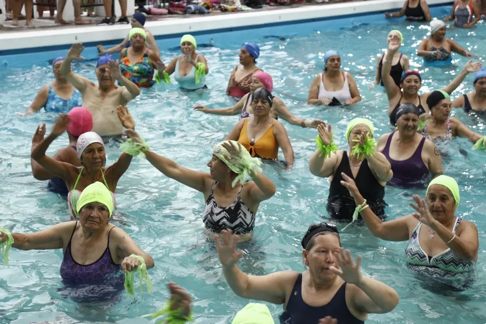 aquagym-adultos-mayores-1-jpeg
